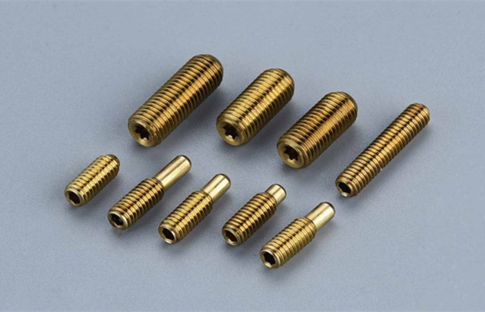 Adjusting screw