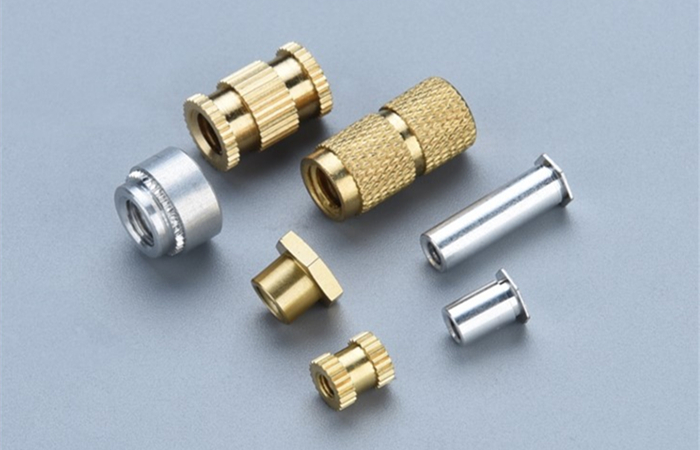 Rubber coated nut